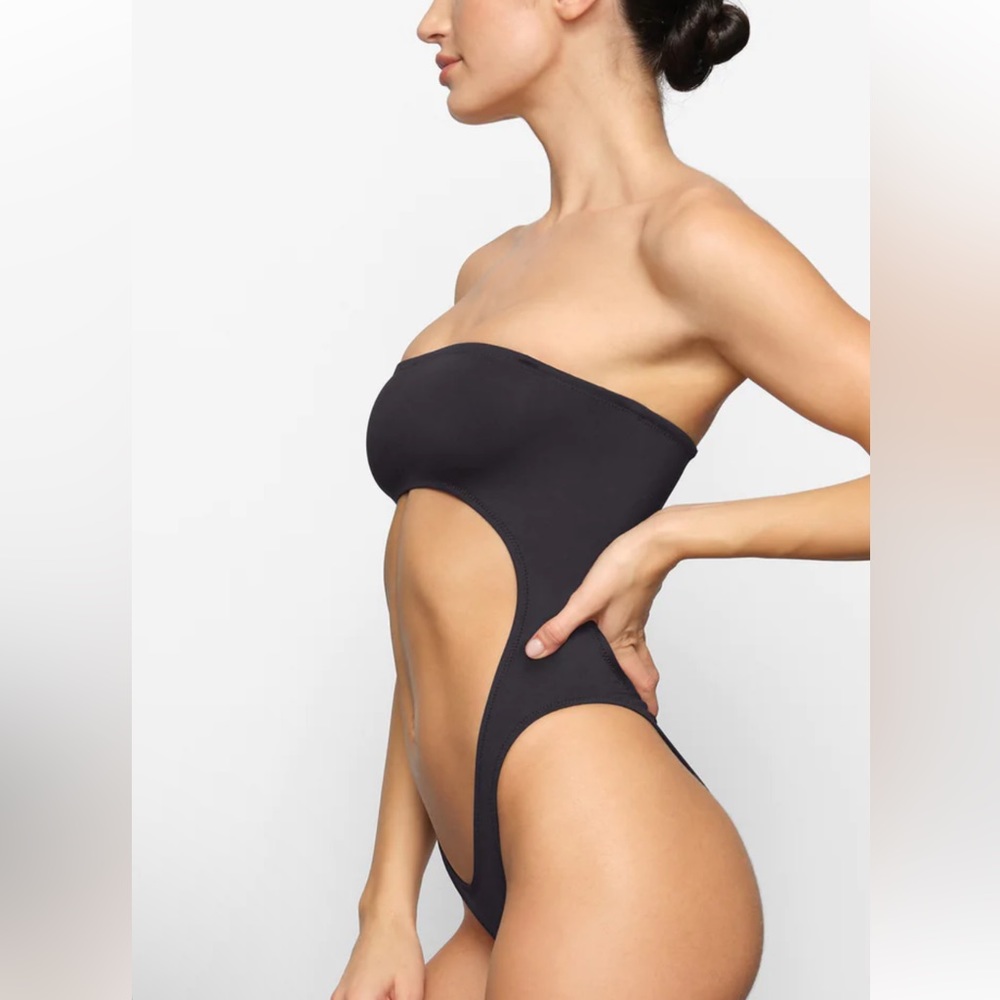 🖤SKIMS SWIM STRAPLESS MONOKINI SWIMSUIT ONYX L